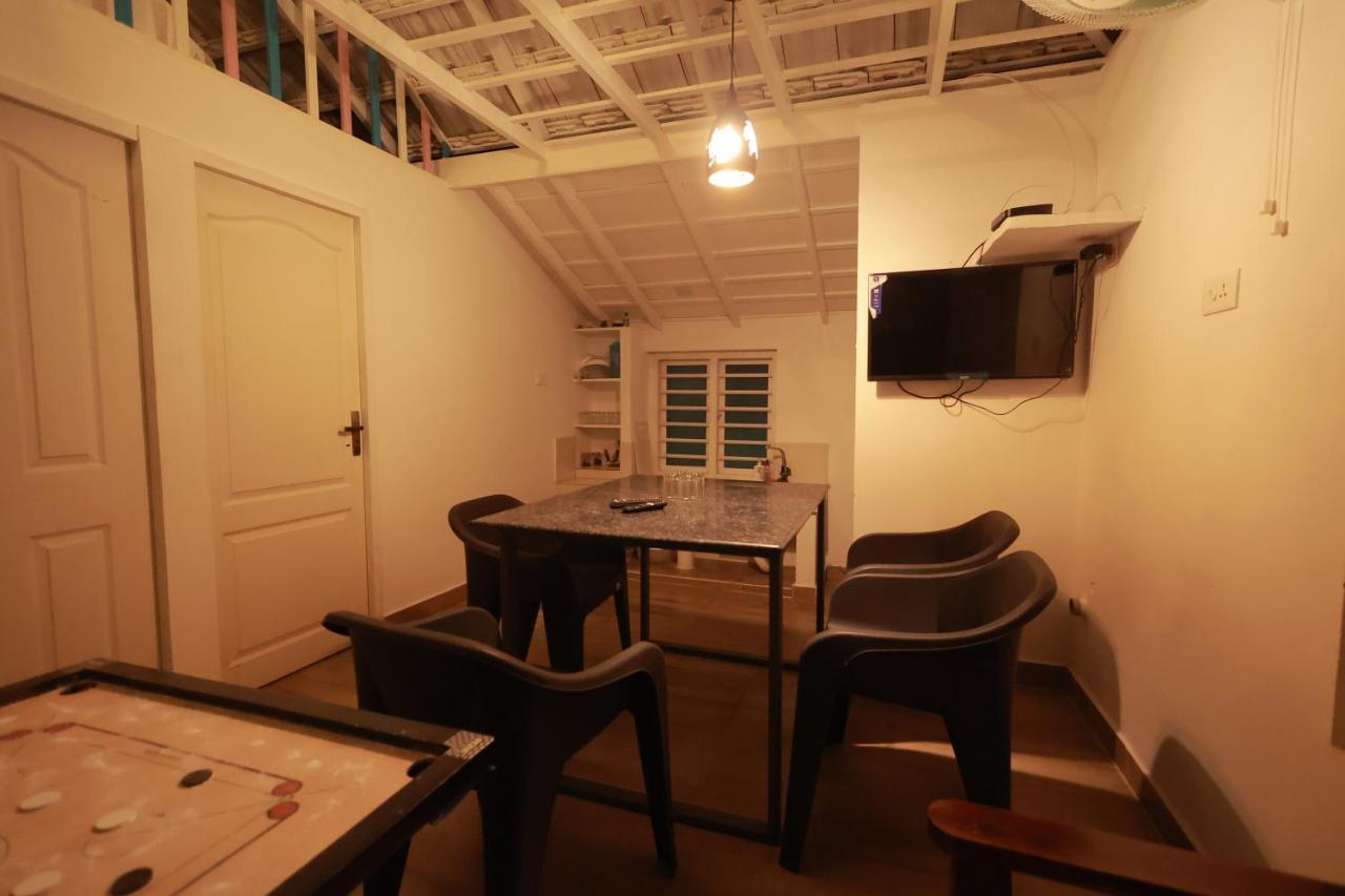 Babu'S Homestay By Lexstays Mananthavady Exterior foto